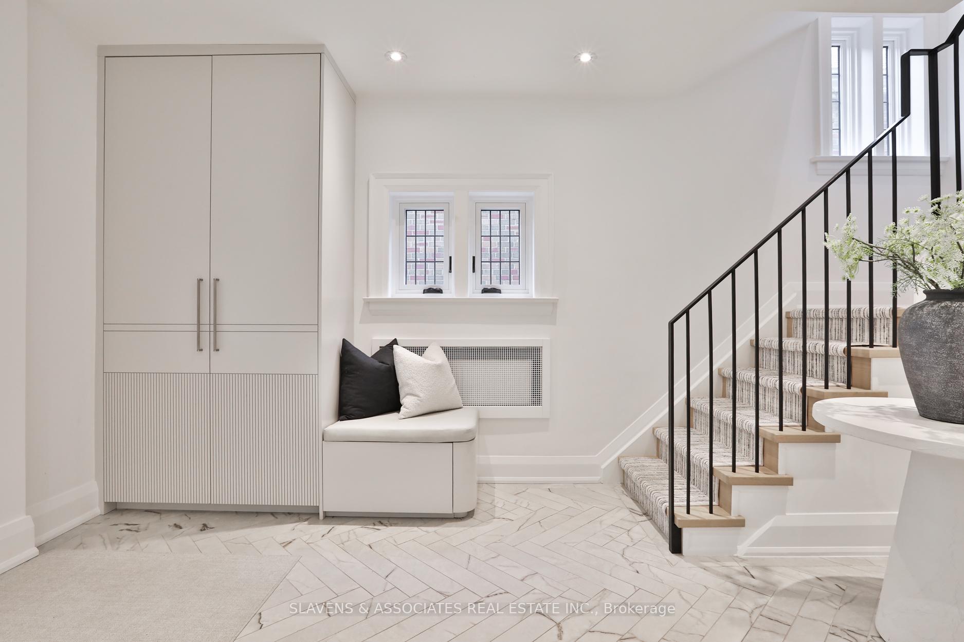 Photo 4 of 53 Ava Road, Toronto, Forest Hill South — HOMEH