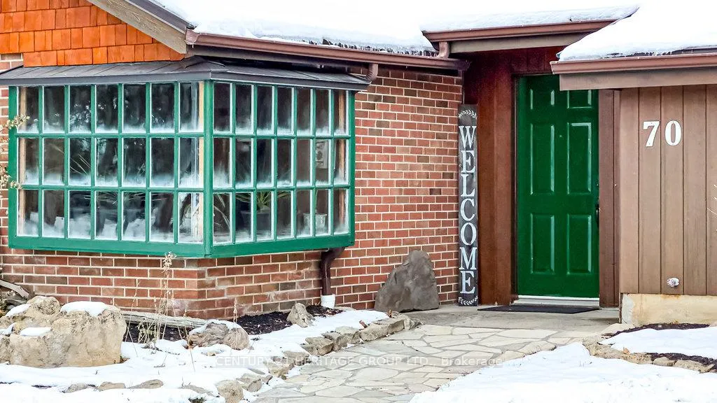 Photo 4 of 70 Home Street, Hamilton, Pleasant View — HOMEH