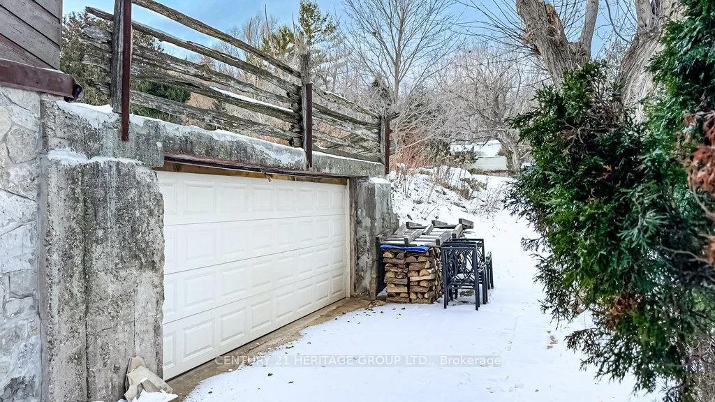 Photo 43 of 70 Home Street, Hamilton, Pleasant View — HOMEH