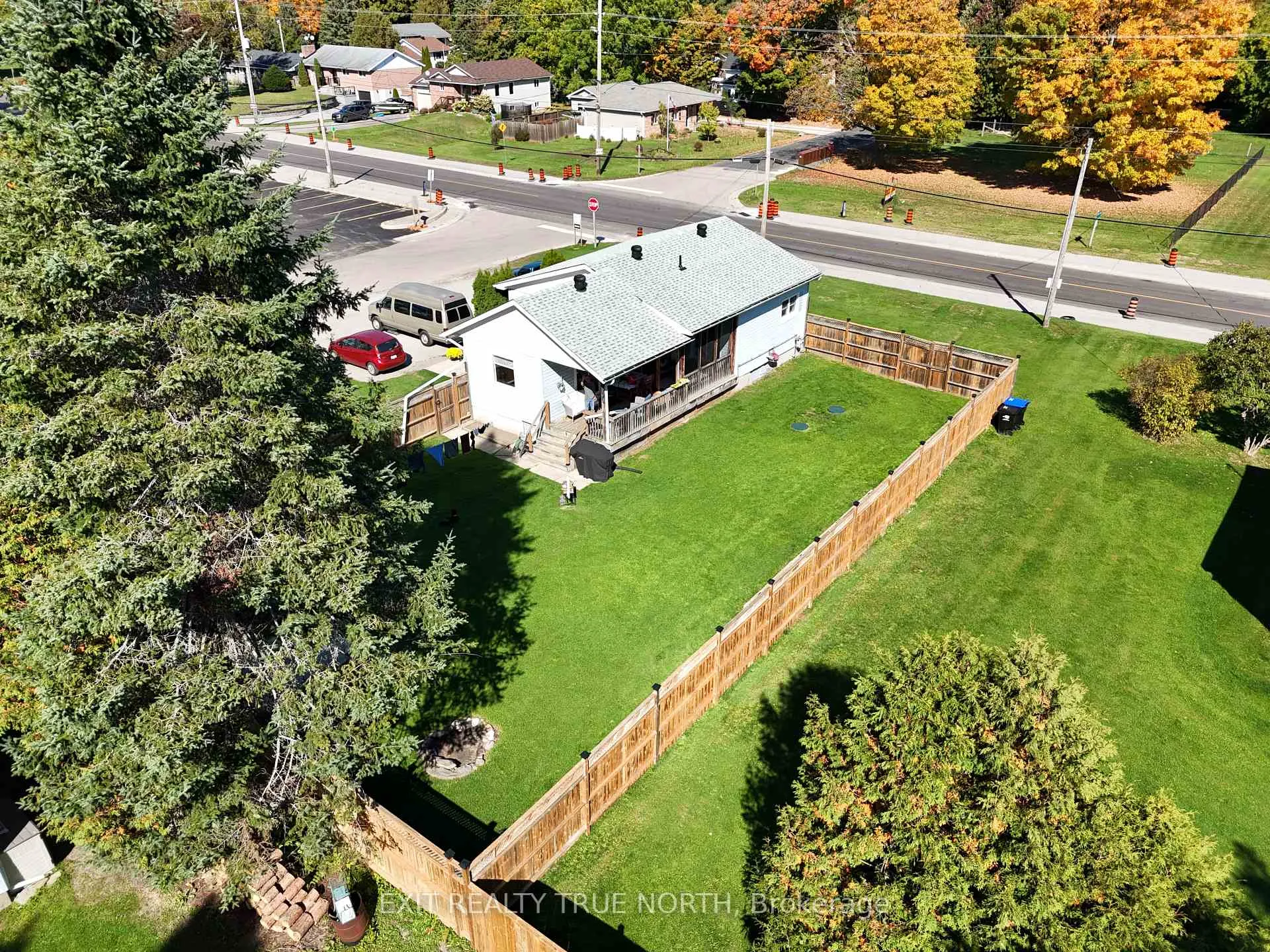Photo 22 of 8254 93 Highway, Tiny, Wyebridge — HOMEH