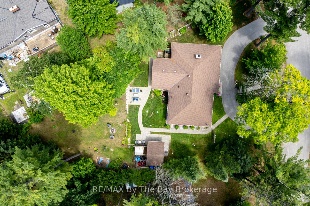 Photo 2 of 10 Victoria Avenue, Tiny, Rural Tiny — HOMEH