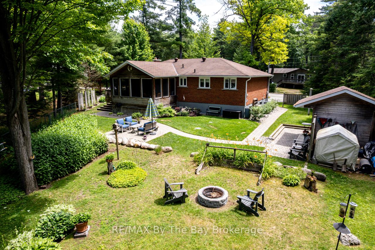 Photo 4 of 10 Victoria Avenue, Tiny, Rural Tiny — HOMEH