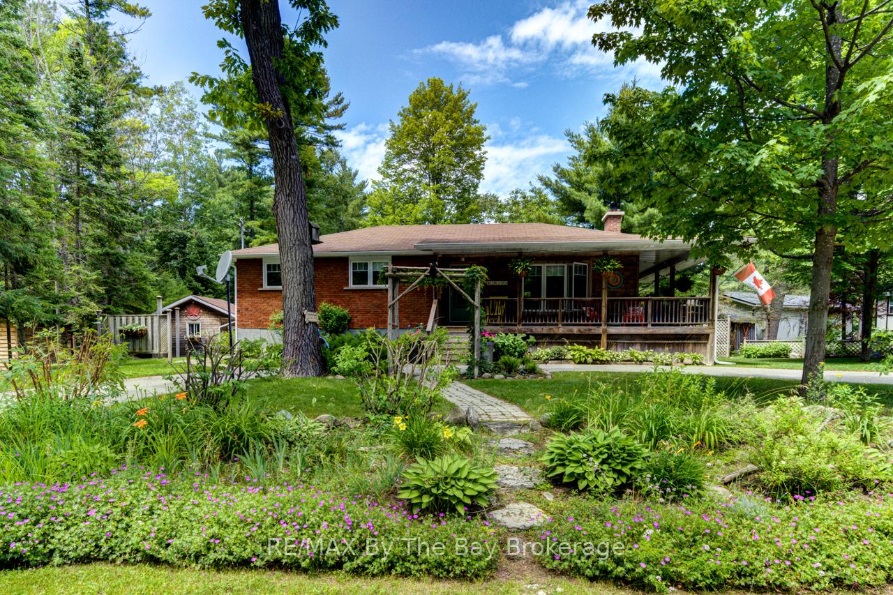 Photo 42 of 10 Victoria Avenue, Tiny, Rural Tiny — HOMEH