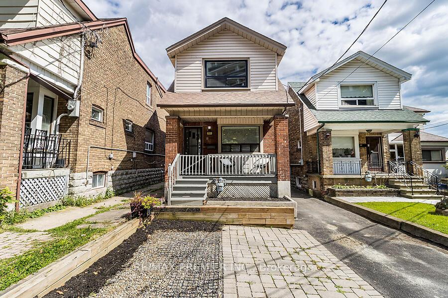 Photo 2 of 633 Lauder Avenue, Toronto, Oakwood Village — HOMEH