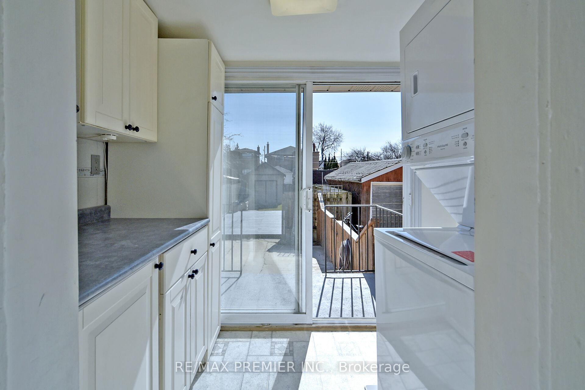 Photo 13 of 633 Lauder Avenue, Toronto, Oakwood Village — HOMEH