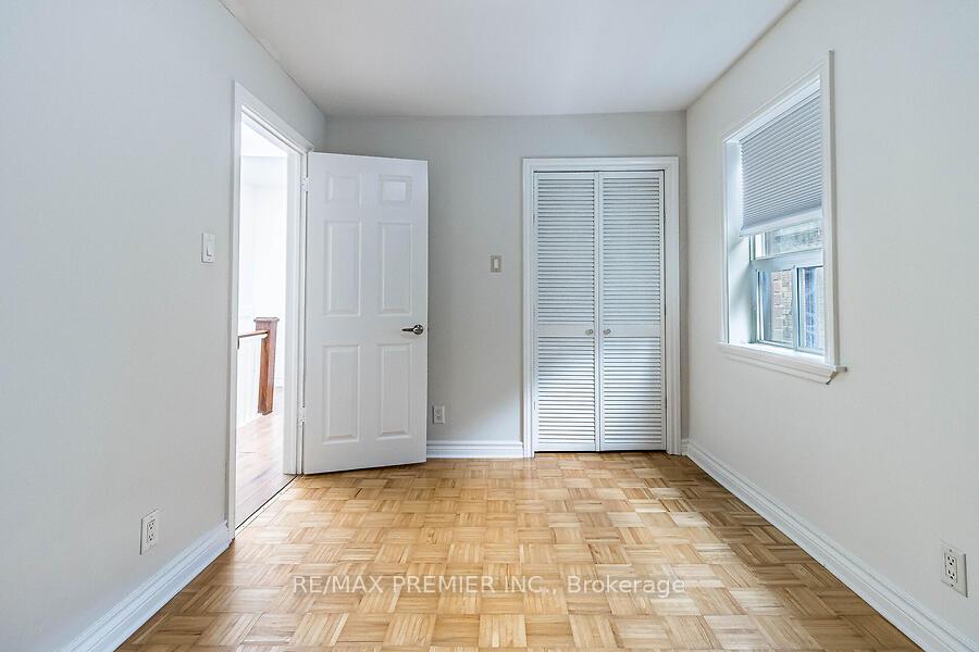 Photo 18 of 633 Lauder Avenue, Toronto, Oakwood Village — HOMEH