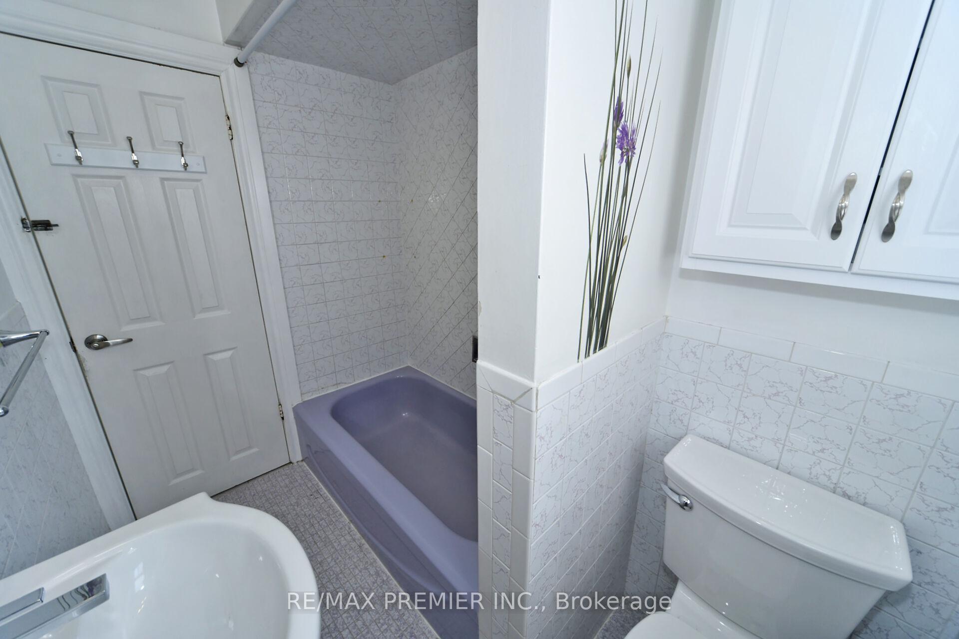 Photo 20 of 633 Lauder Avenue, Toronto, Oakwood Village — HOMEH