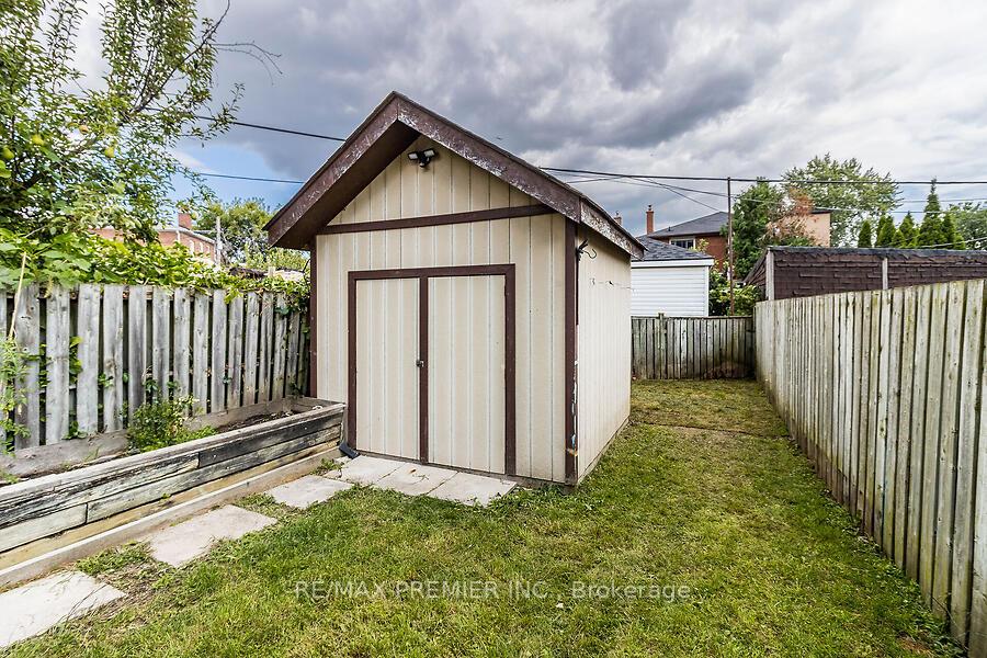 Photo 32 of 633 Lauder Avenue, Toronto, Oakwood Village — HOMEH