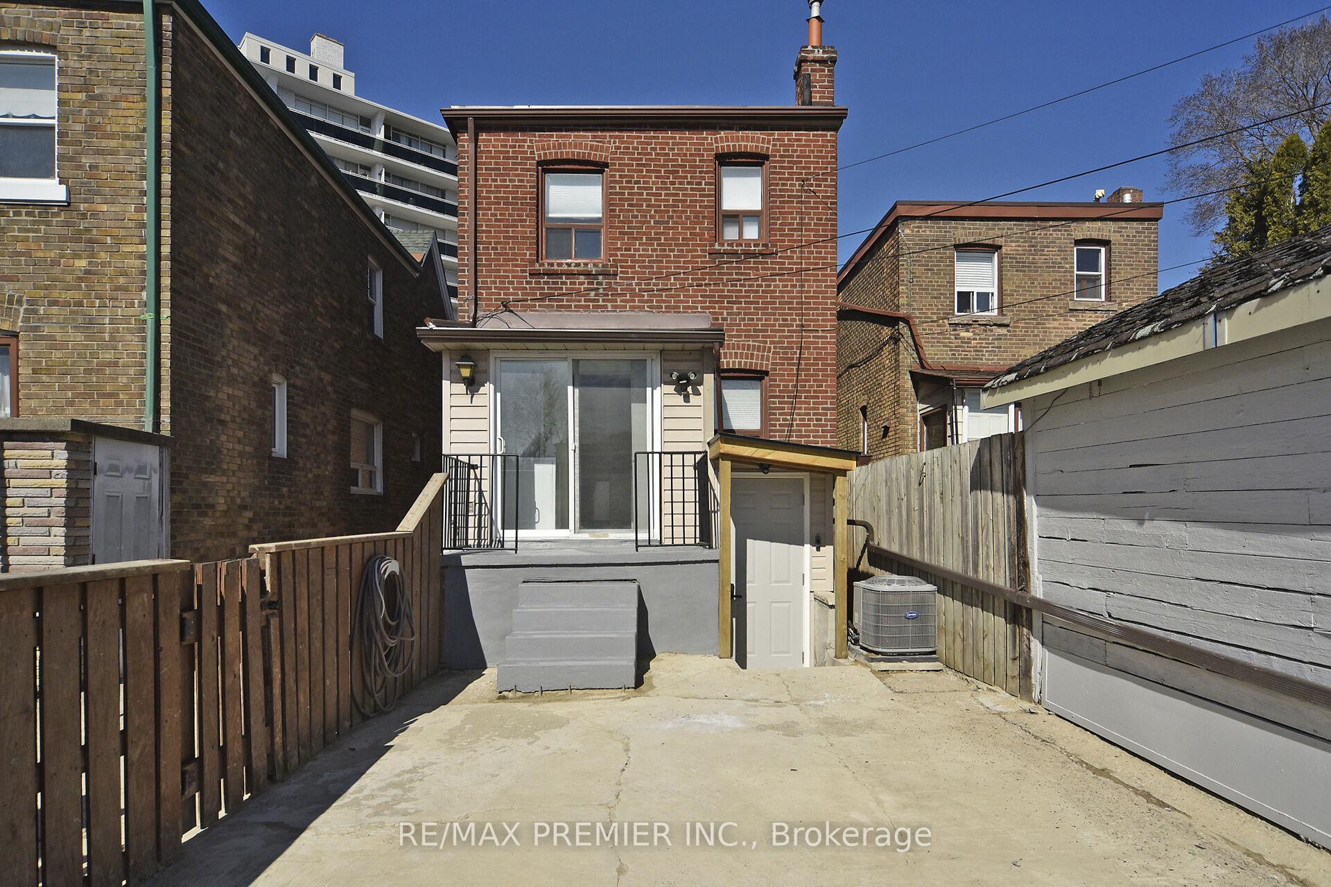 Photo 33 of 633 Lauder Avenue, Toronto, Oakwood Village — HOMEH