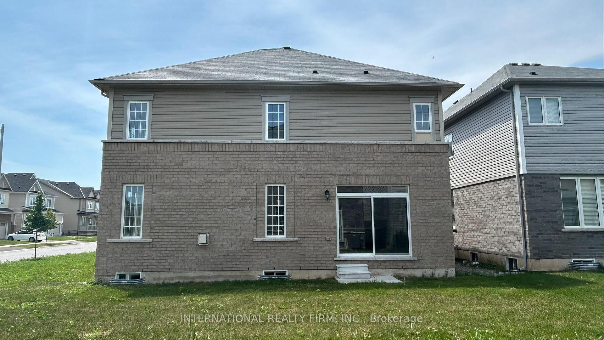 Photo 2 of 30 Sara Drive, Thorold, Hurricane/Merrittville — HOMEH