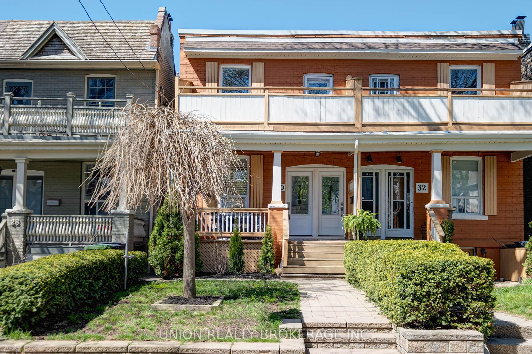 Front of 30 Ashdale Avenue
