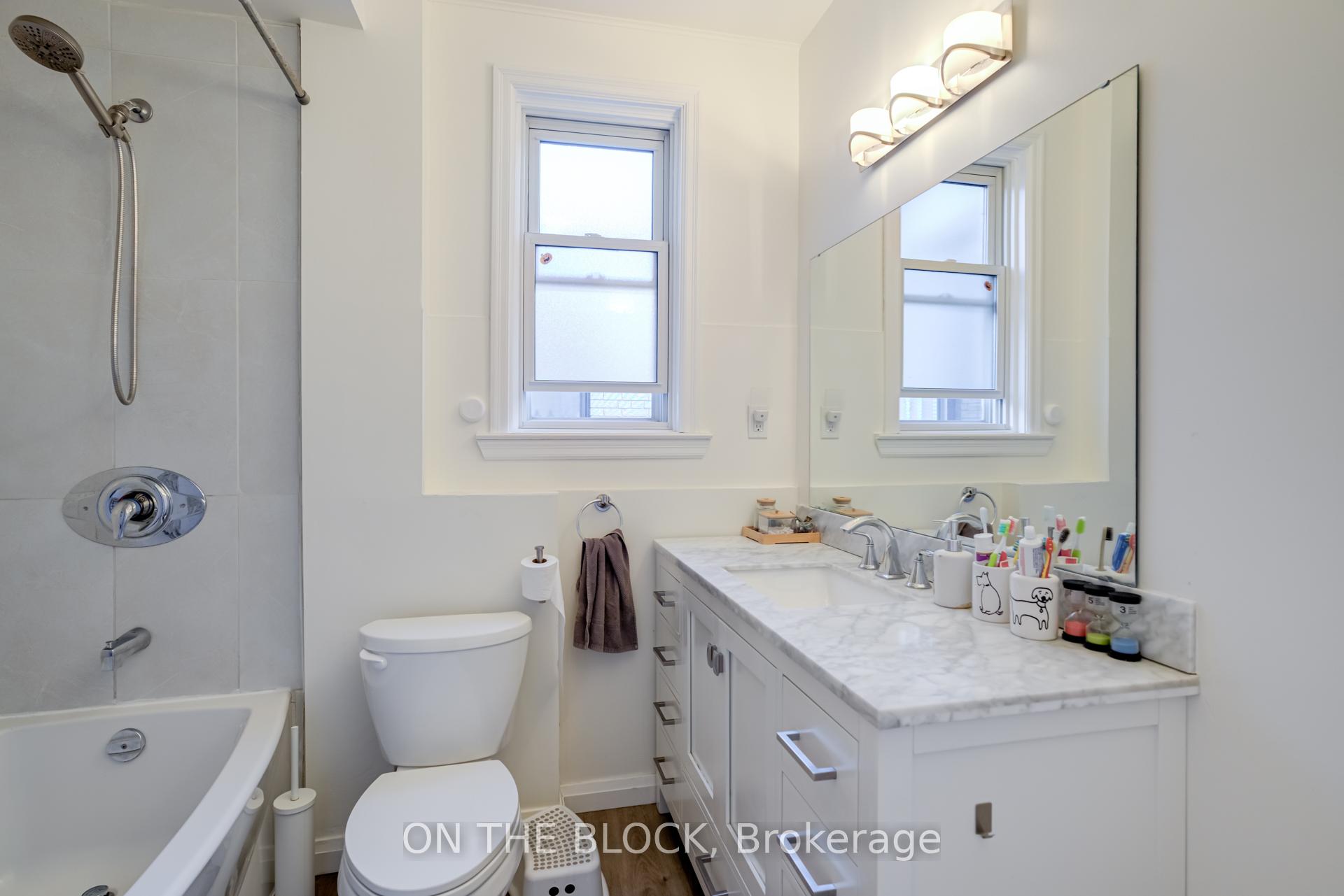 Photo 16 of 11 Mountnoel Avenue, Toronto, Greenwood-Coxwell — HOMEH