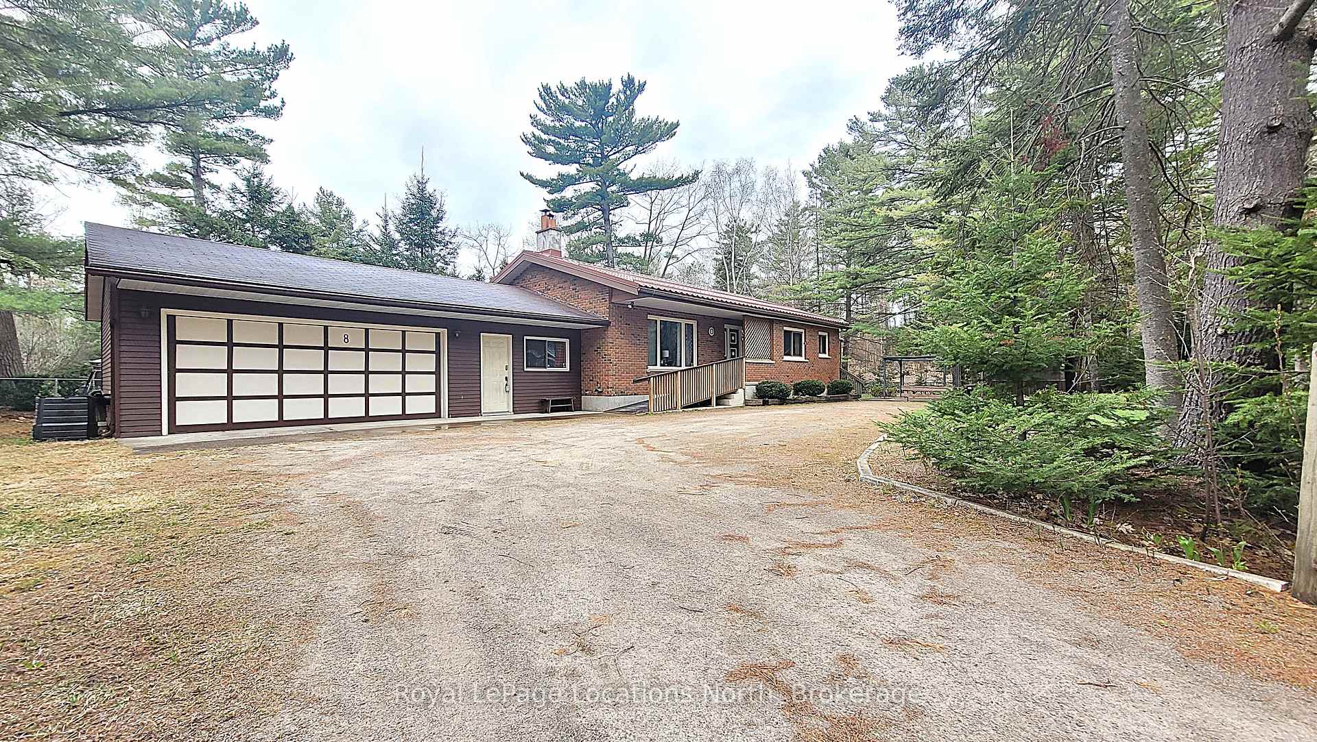 Photo 5 of 8 Ronald Avenue, Tiny, Rural Tiny — HOMEH