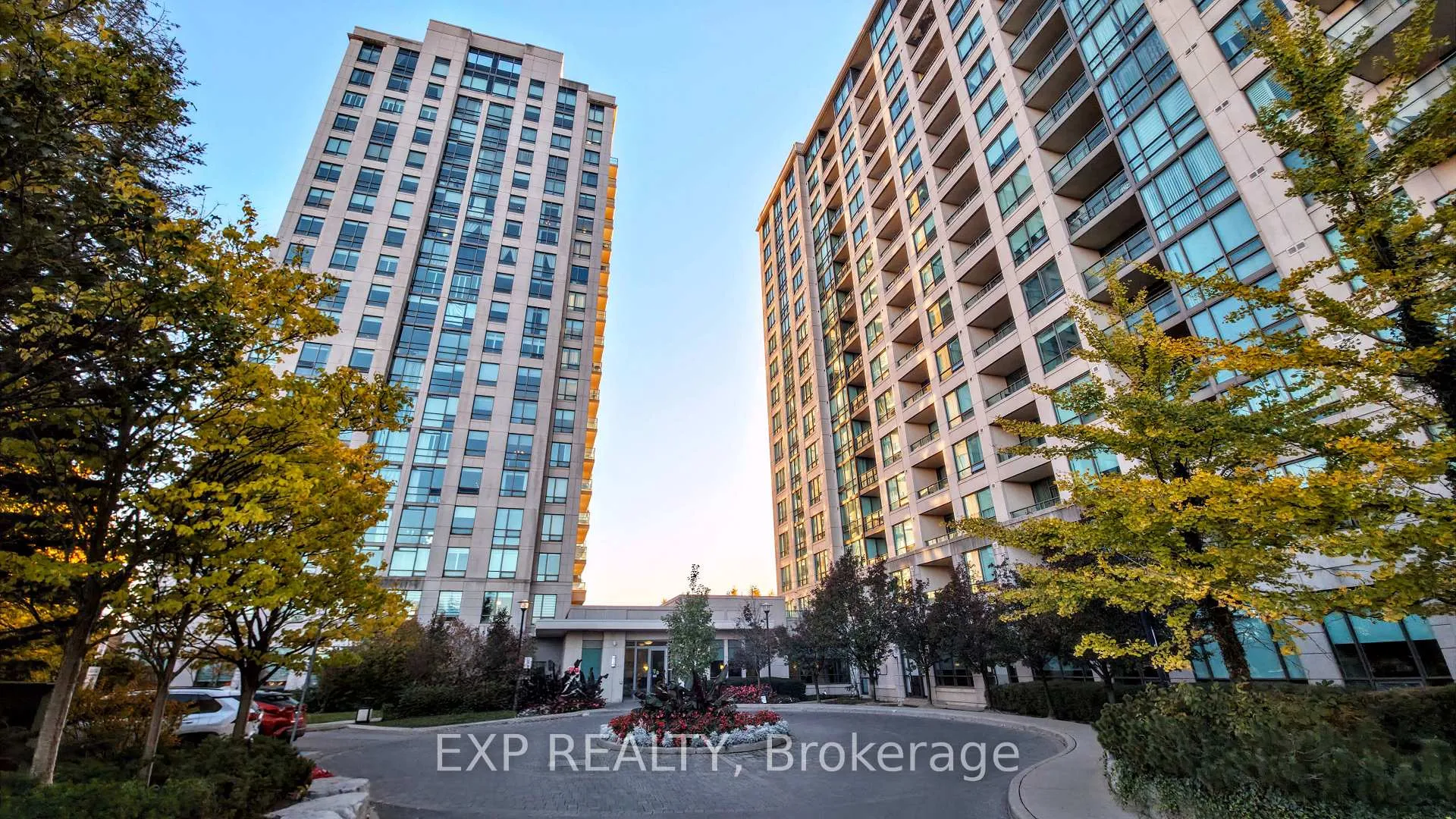 Photo 1 of Unit 1110, 88 Promenade Circle, Vaughan, Brownridge — HOMEH