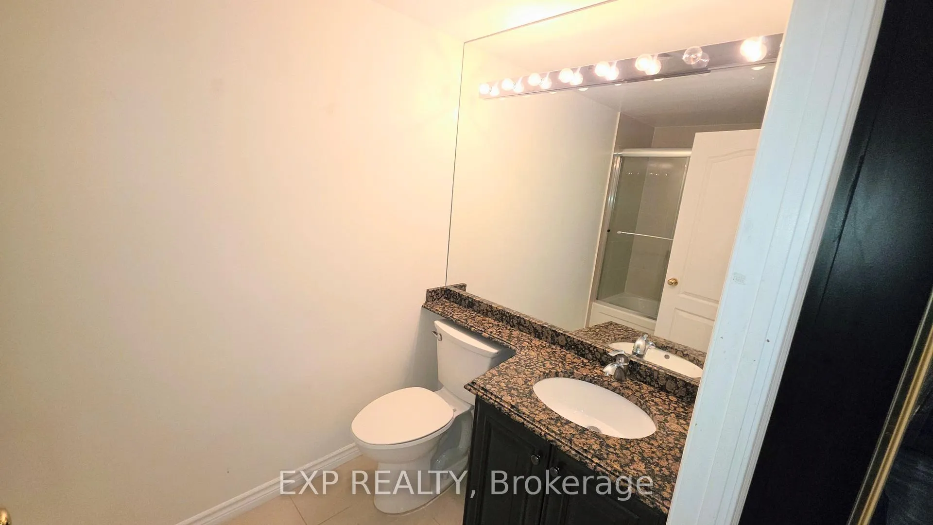 Photo 17 of Unit 1110, 88 Promenade Circle, Vaughan, Brownridge — HOMEH