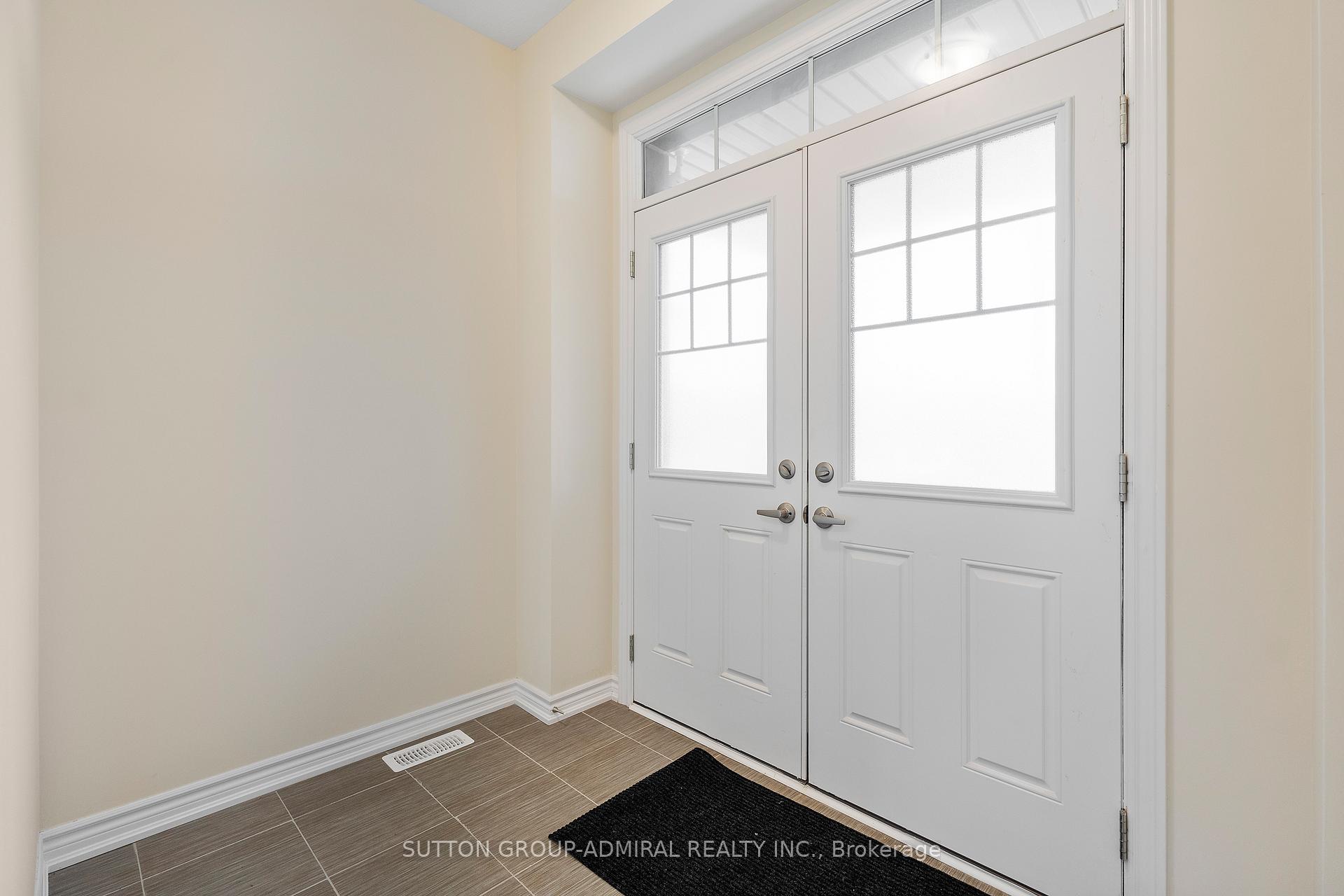 Photo 2 of 129 Vanilla Trail, Thorold, Port Robinson — HOMEH