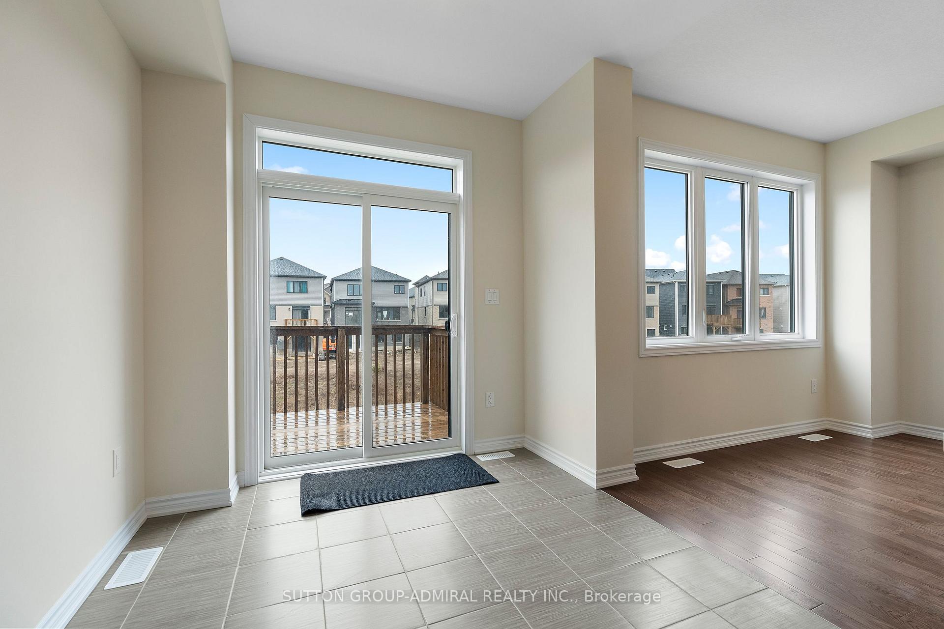 Photo 16 of 129 Vanilla Trail, Thorold, Port Robinson — HOMEH