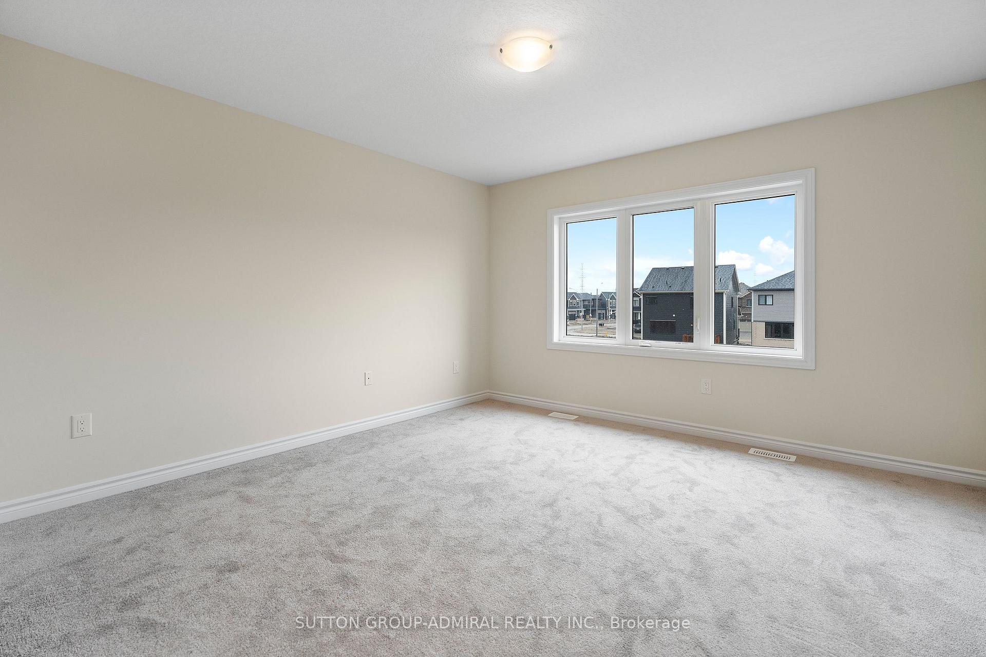 Photo 19 of 129 Vanilla Trail, Thorold, Port Robinson — HOMEH