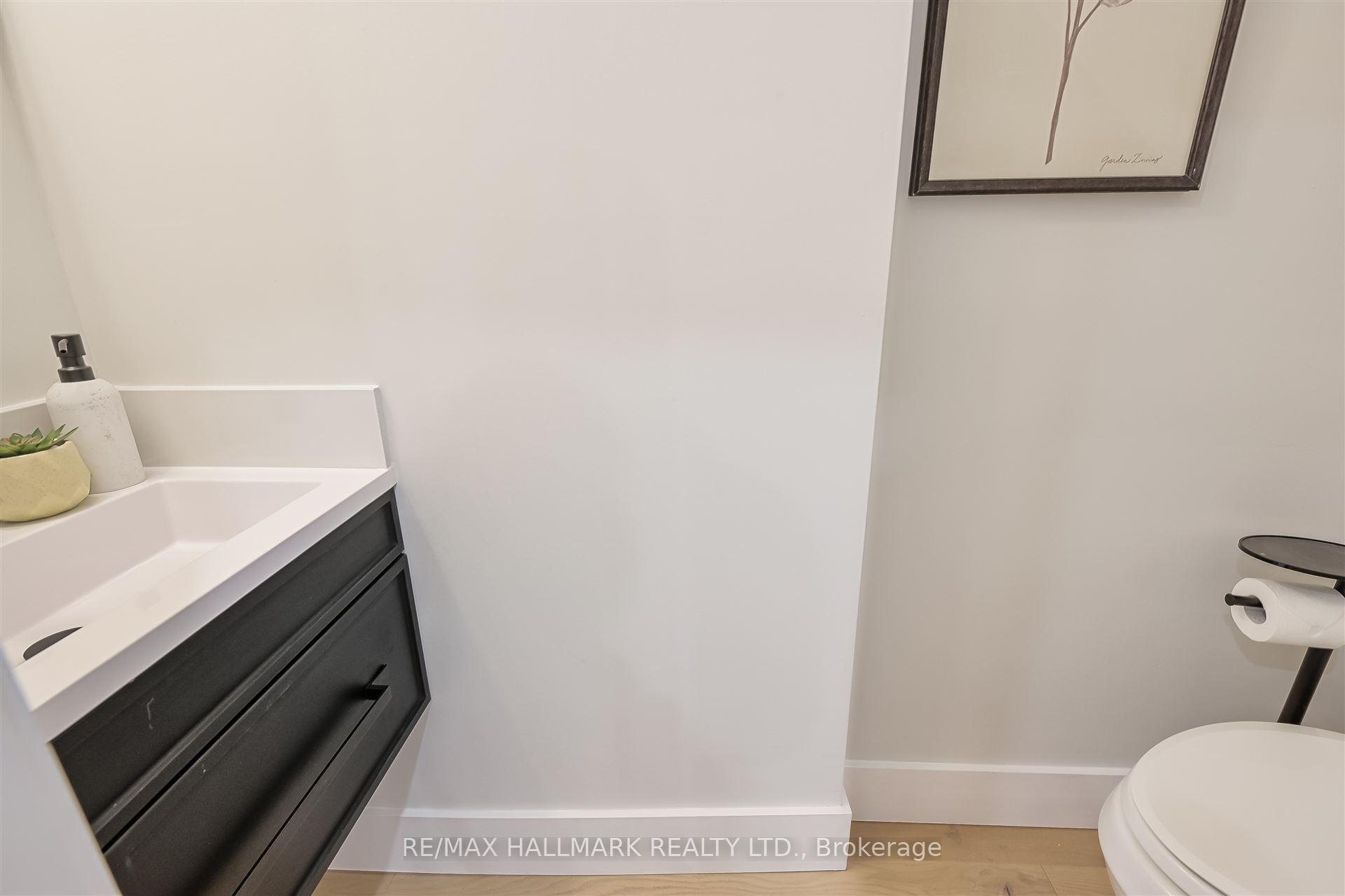 Photo 18 of 263 Withrow Avenue, Toronto, North Riverdale — HOMEH
