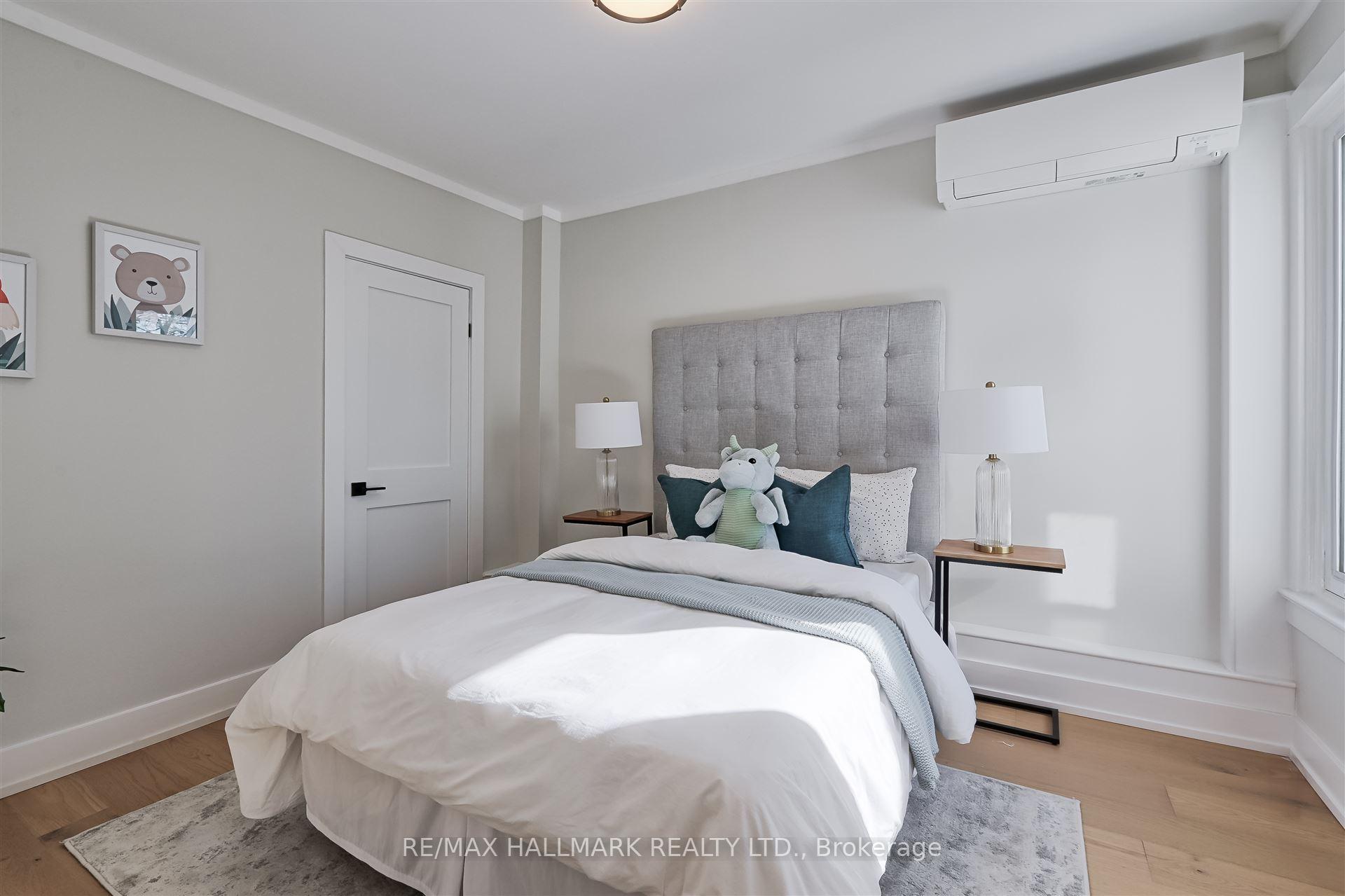 Photo 25 of 263 Withrow Avenue, Toronto, North Riverdale — HOMEH