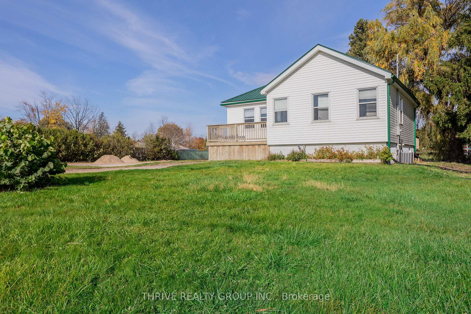 Photo 2 of 3972 Dundas Street, Thames Centre, Rural Thames Centre — HOMEH