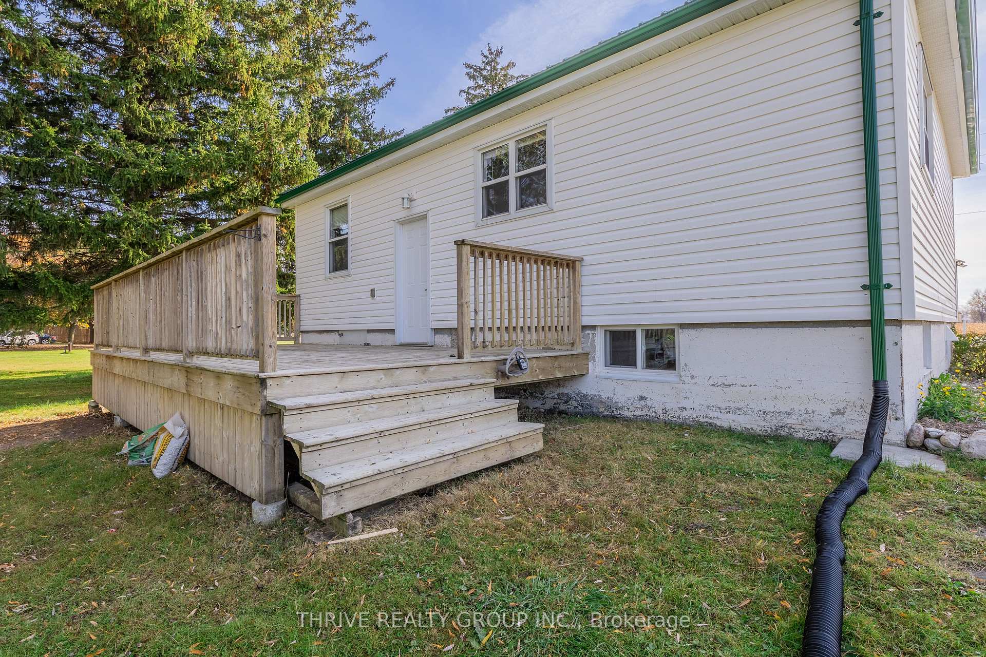 Photo 4 of 3972 Dundas Street, Thames Centre, Rural Thames Centre — HOMEH