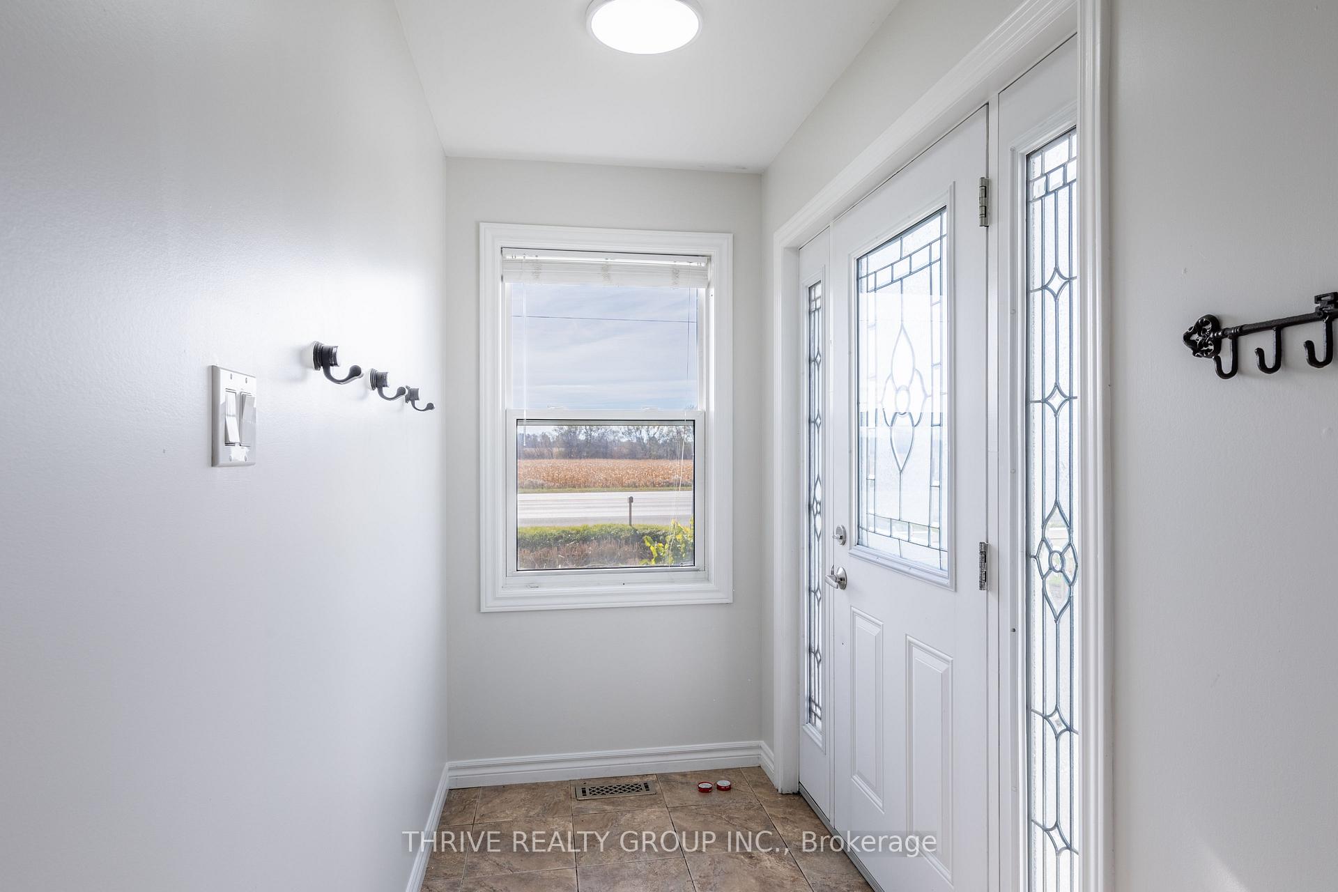 Photo 8 of 3972 Dundas Street, Thames Centre, Rural Thames Centre — HOMEH