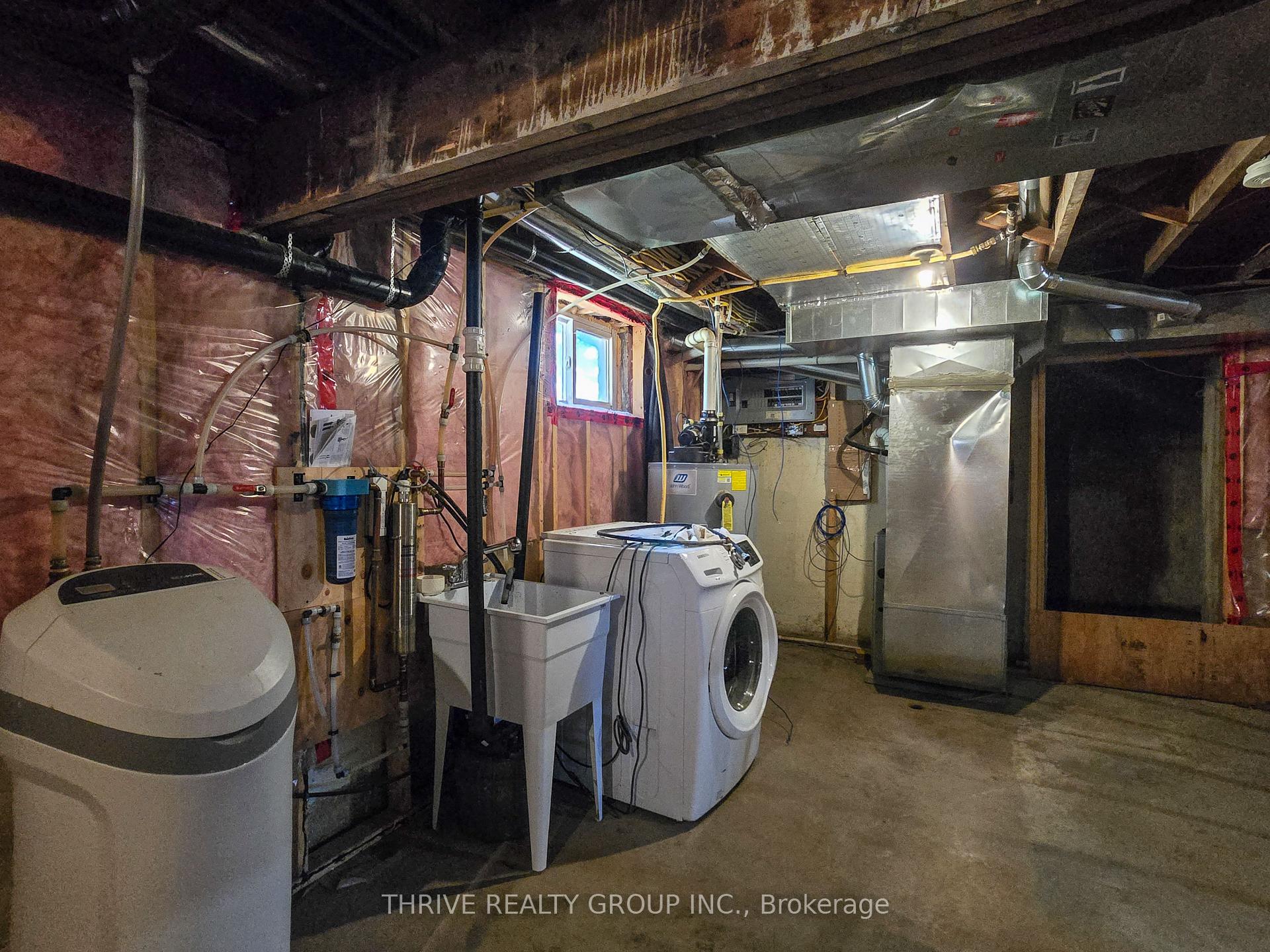 Photo 23 of 3972 Dundas Street, Thames Centre, Rural Thames Centre — HOMEH