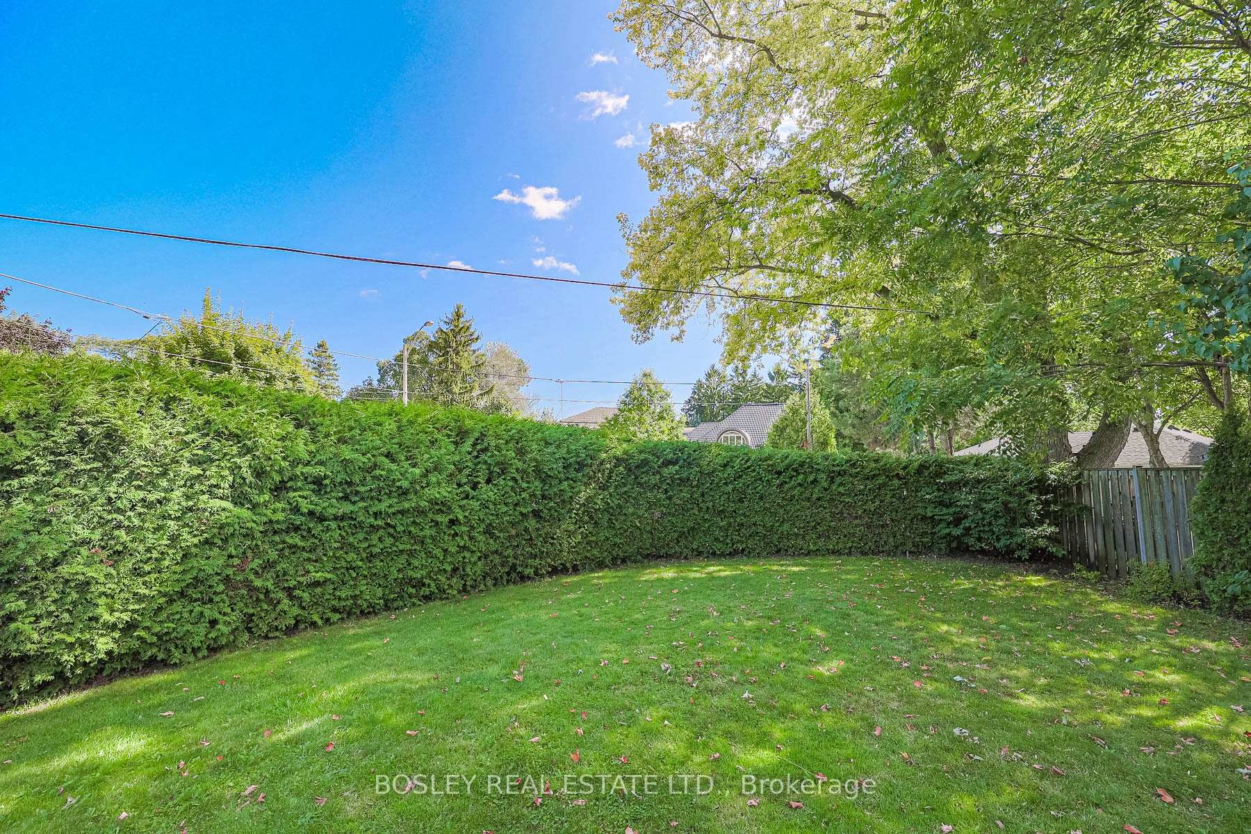 Photo 15 of 23 Stag Hill Drive, Toronto, O'Connor-Parkview — HOMEH