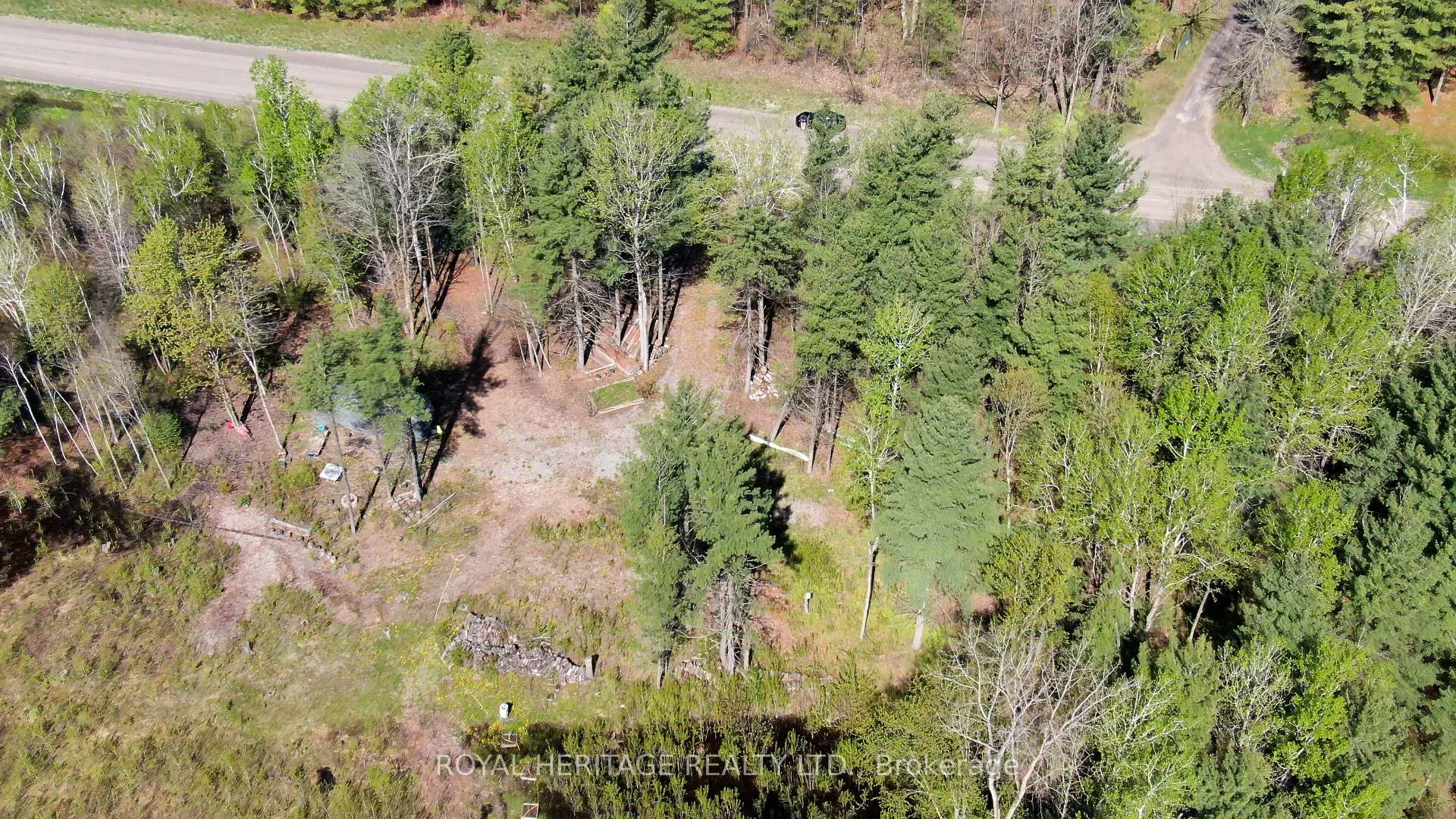 Photo 8 of 2449 Rooney Road E, Edwardsburgh/Cardinal, Edwardsburgh/Cardinal Twp — HOMEH