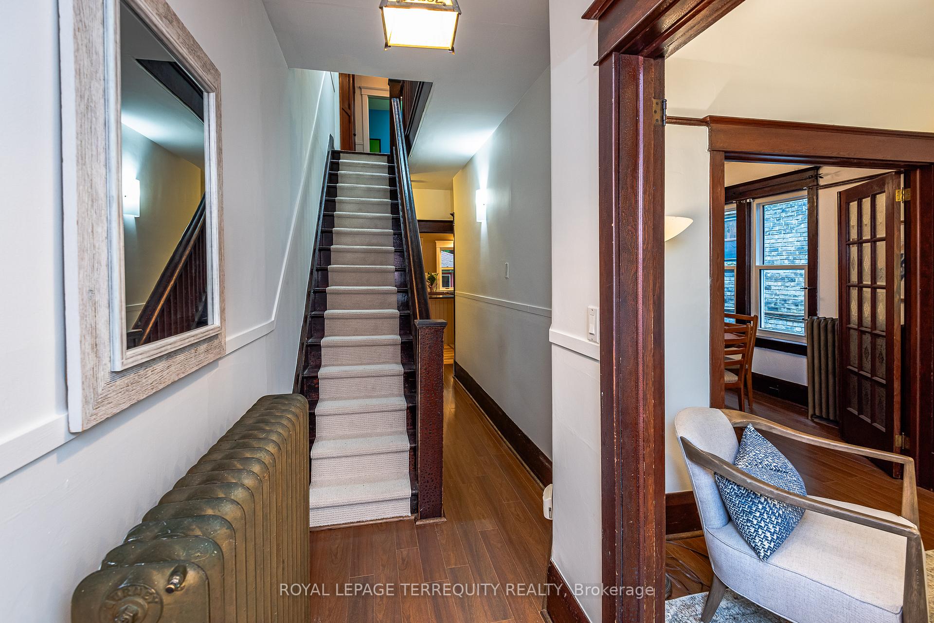 Photo 7 of 75 Hiawatha Road, Toronto, Greenwood-Coxwell — HOMEH