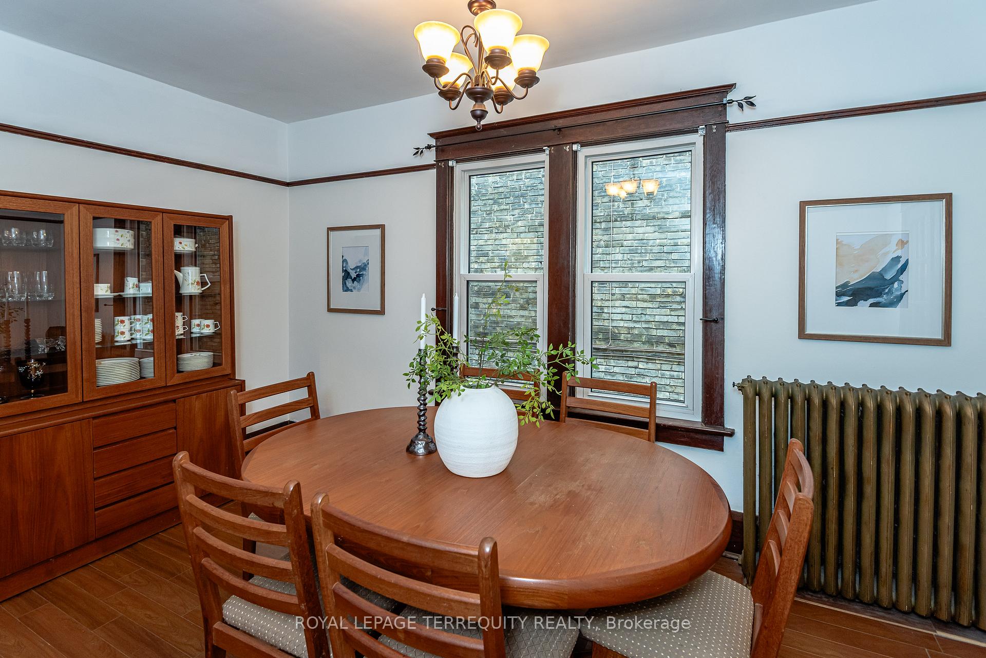 Photo 11 of 75 Hiawatha Road, Toronto, Greenwood-Coxwell — HOMEH