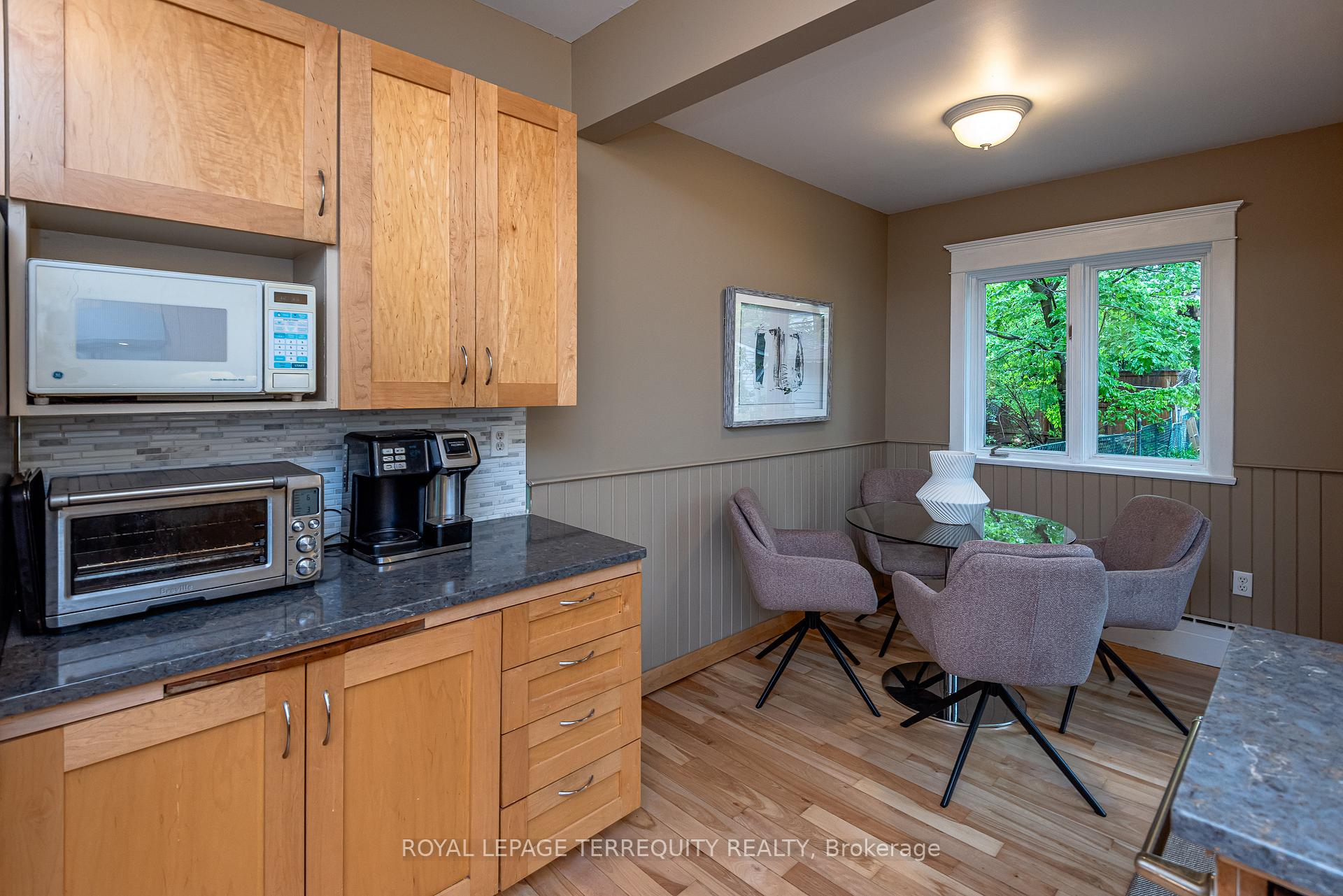 Photo 20 of 75 Hiawatha Road, Toronto, Greenwood-Coxwell — HOMEH