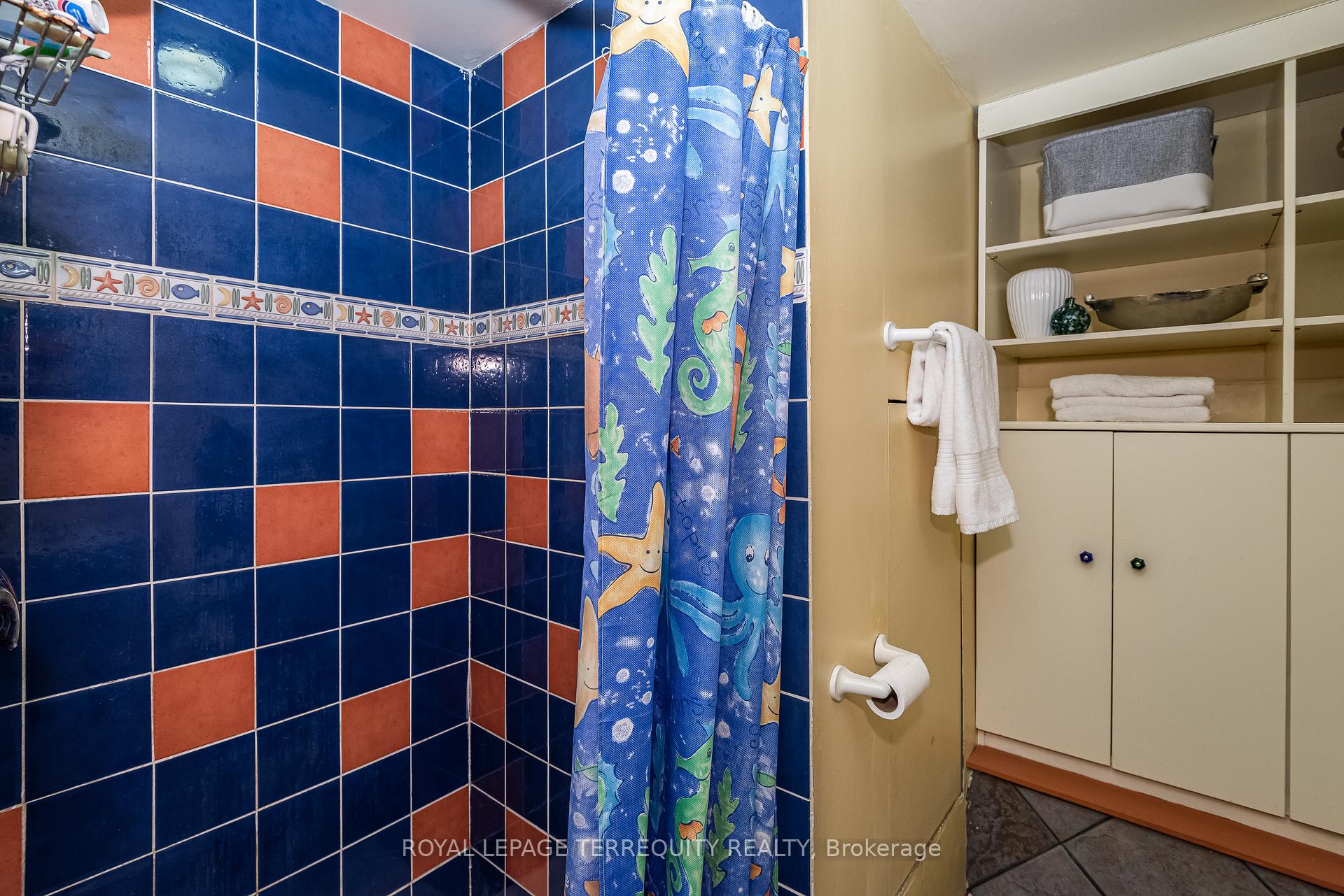 Photo 36 of 75 Hiawatha Road, Toronto, Greenwood-Coxwell — HOMEH