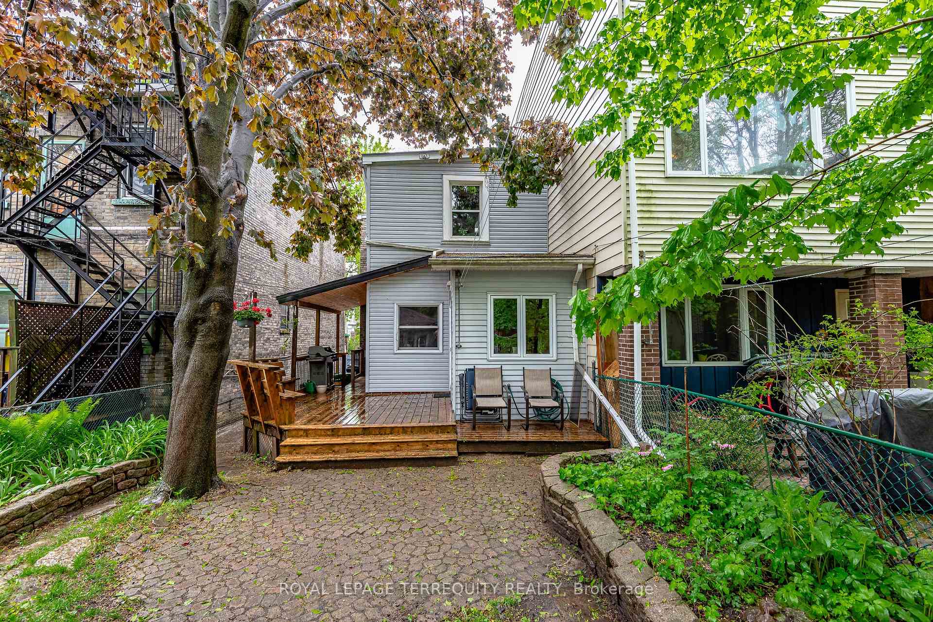 Photo 42 of 75 Hiawatha Road, Toronto, Greenwood-Coxwell — HOMEH