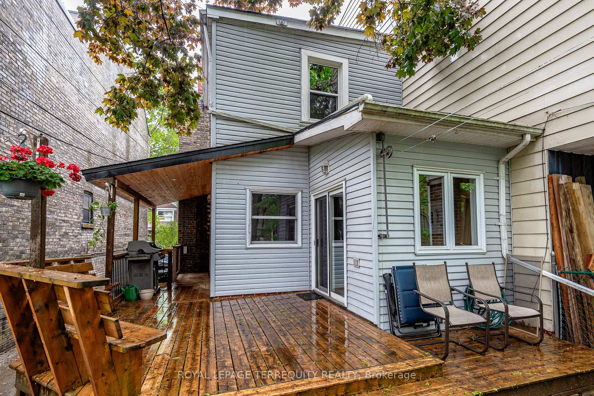 Photo 43 of 75 Hiawatha Road, Toronto, Greenwood-Coxwell — HOMEH