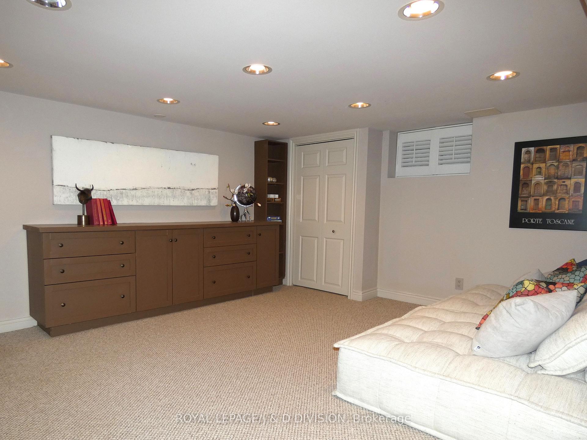 Photo 16 of 103 College View Avenue, Toronto, Forest Hill South — HOMEH