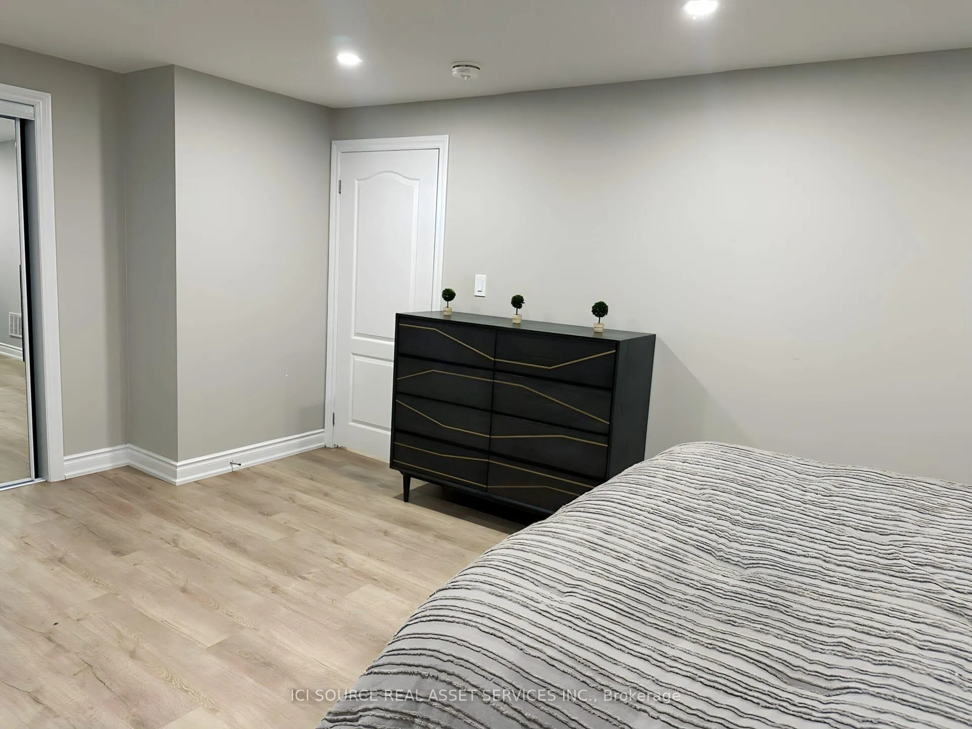 Photo 3 of Unit Basement, 30 York Drive, Peterborough, Monaghan Ward 2 — HOMEH