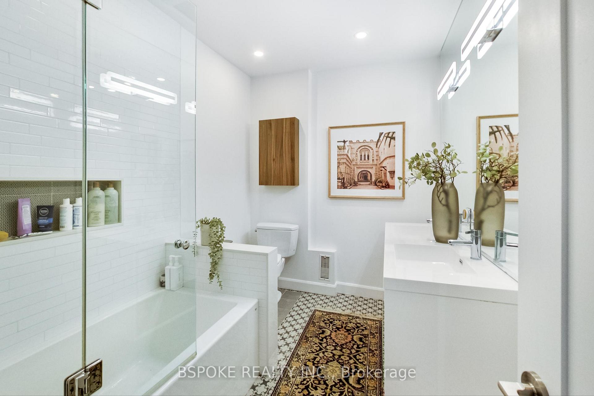 Photo 16 of 293 Withrow Avenue, Toronto, Blake-Jones — HOMEH