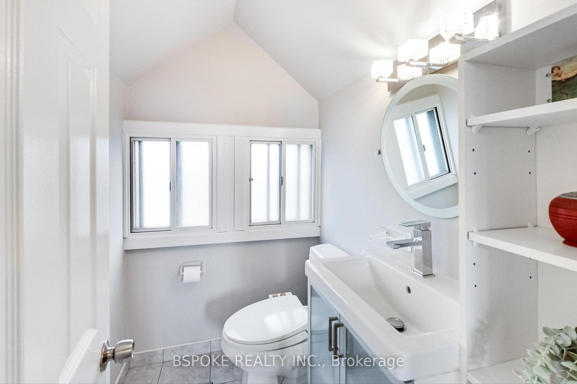 Photo 23 of 293 Withrow Avenue, Toronto, Blake-Jones — HOMEH