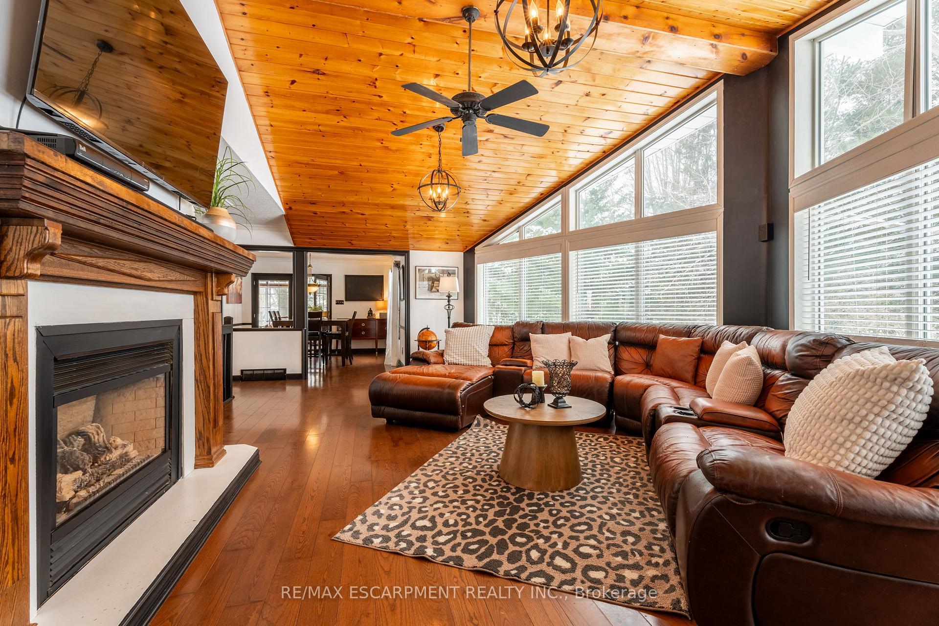 Photo 16 of 3553 Gladstone Drive, Thames Centre, Rural Thames Centre — HOMEH
