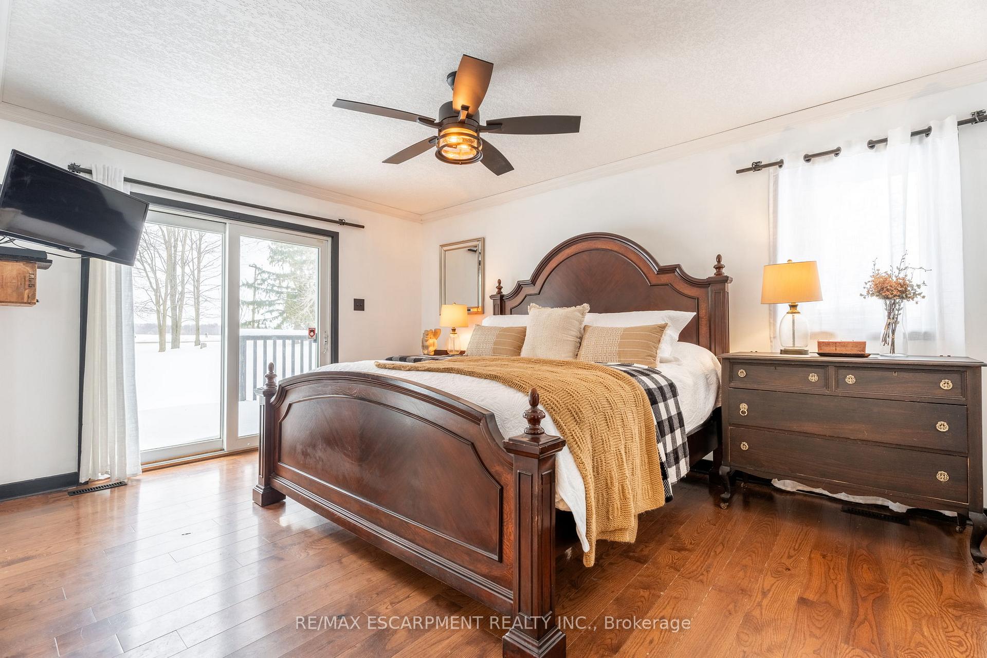 Photo 20 of 3553 Gladstone Drive, Thames Centre, Rural Thames Centre — HOMEH
