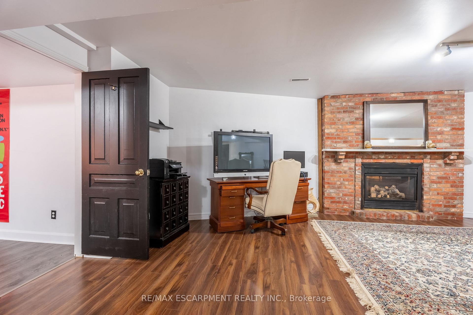 Photo 28 of 3553 Gladstone Drive, Thames Centre, Rural Thames Centre — HOMEH