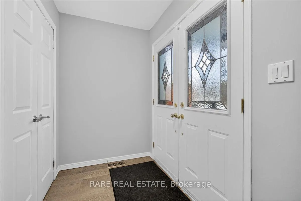 Photo 5 of 1444 Forest Street, Innisfil, Alcona — HOMEH