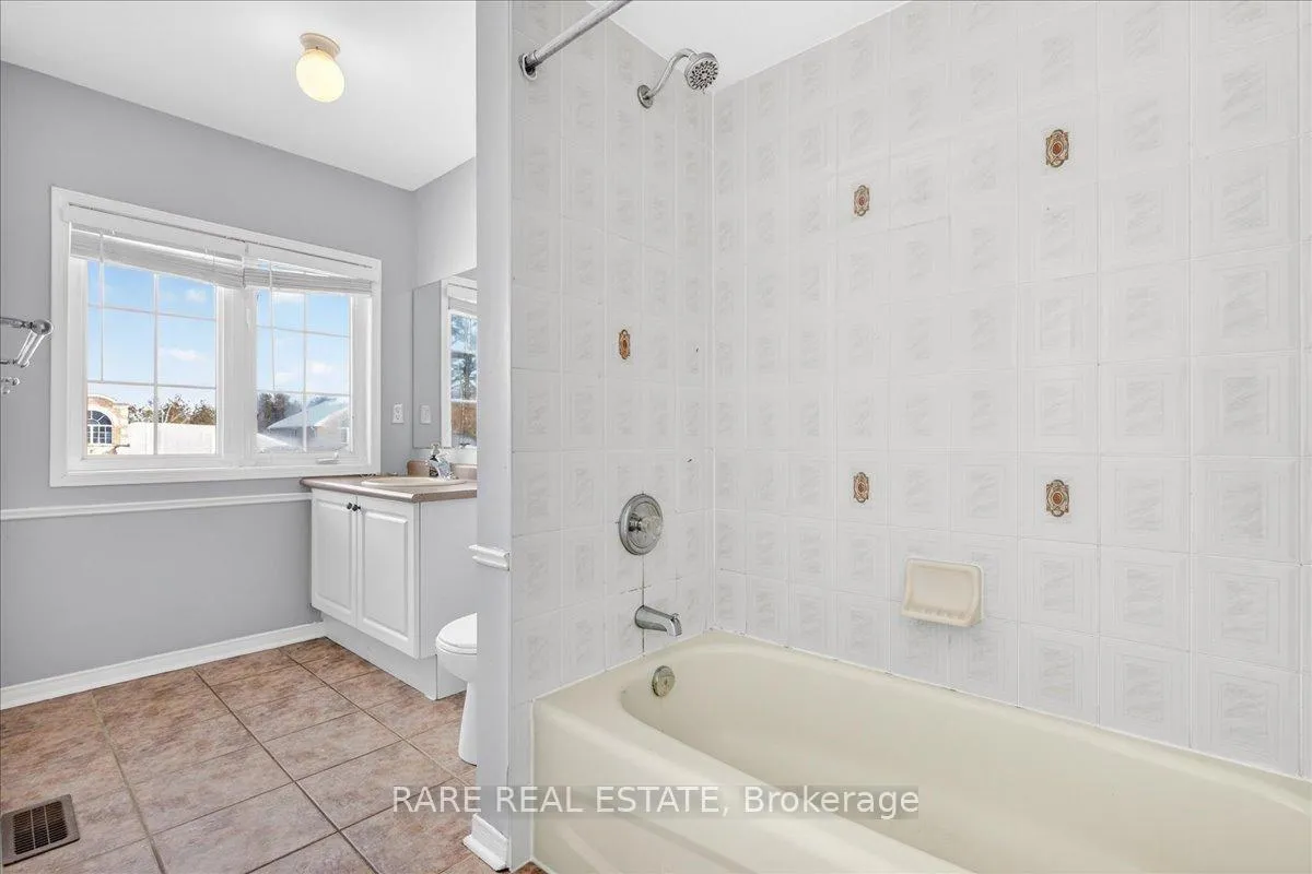 Photo 34 of 1444 Forest Street, Innisfil, Alcona — HOMEH