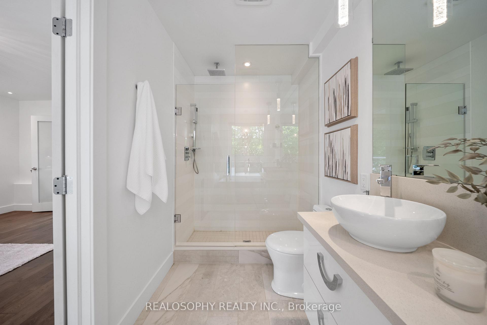 Photo 2 of 9 Plains Road, Toronto, East York — HOMEH