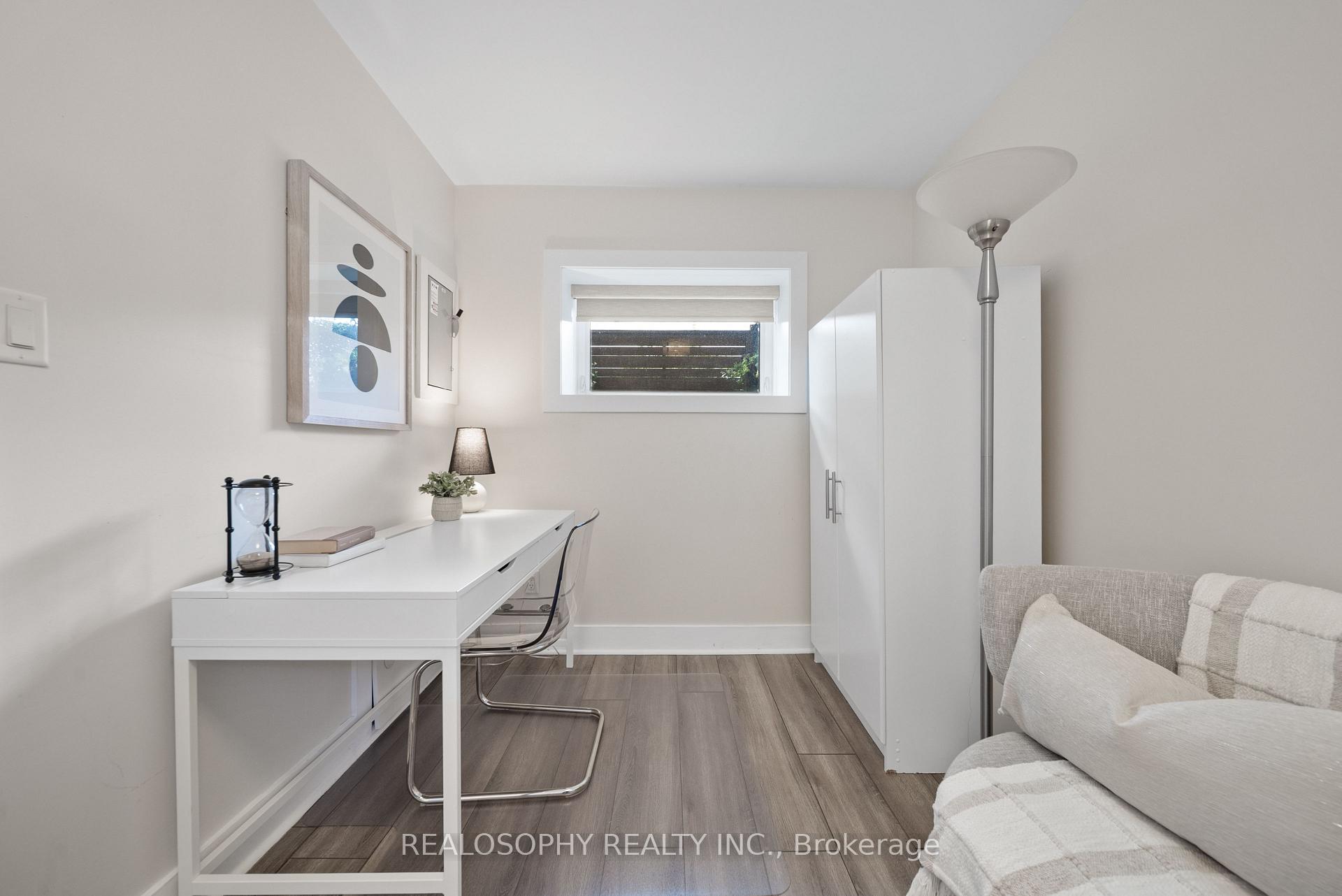 Photo 9 of 9 Plains Road, Toronto, East York — HOMEH