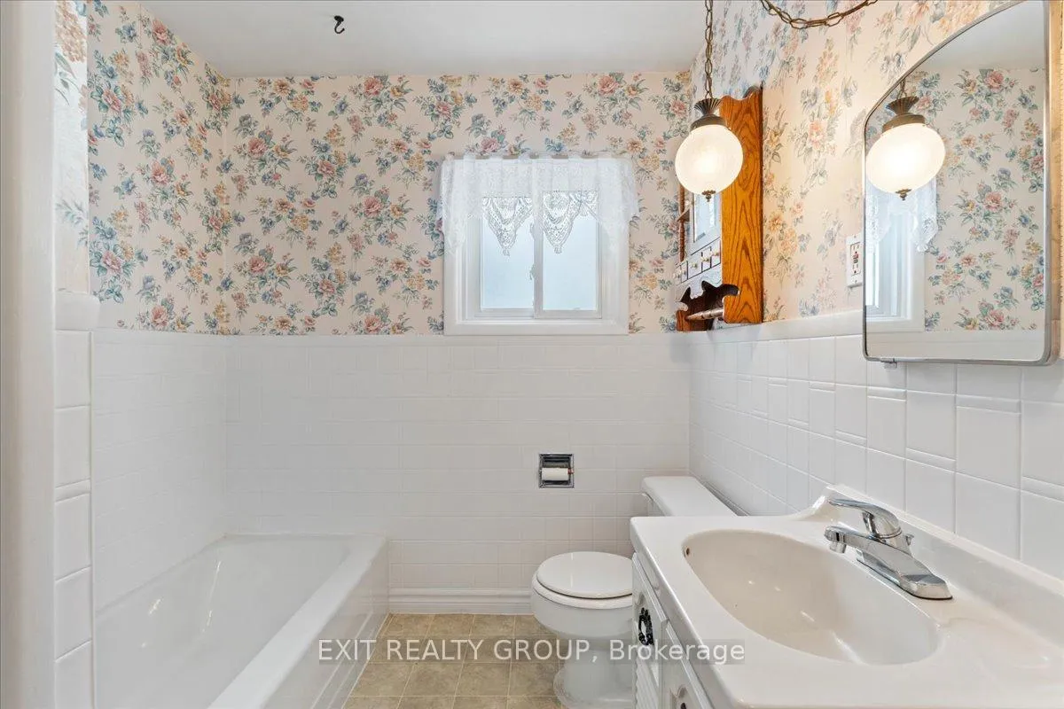 Photo 20 of 36 Valleyview Crescent, Belleville, Belleville Ward — HOMEH