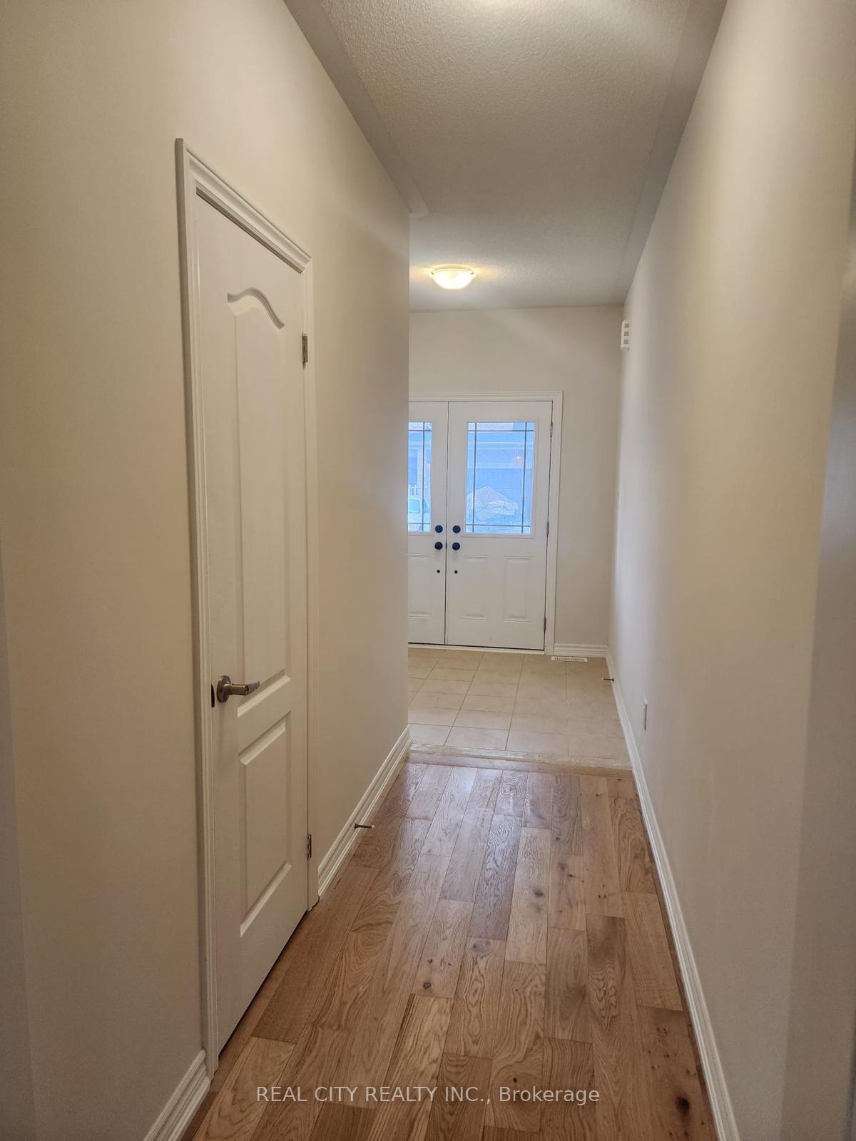 Photo 3 of Unit UPPER, 110 Palace Street, Thorold, Thorold Downtown — HOMEH