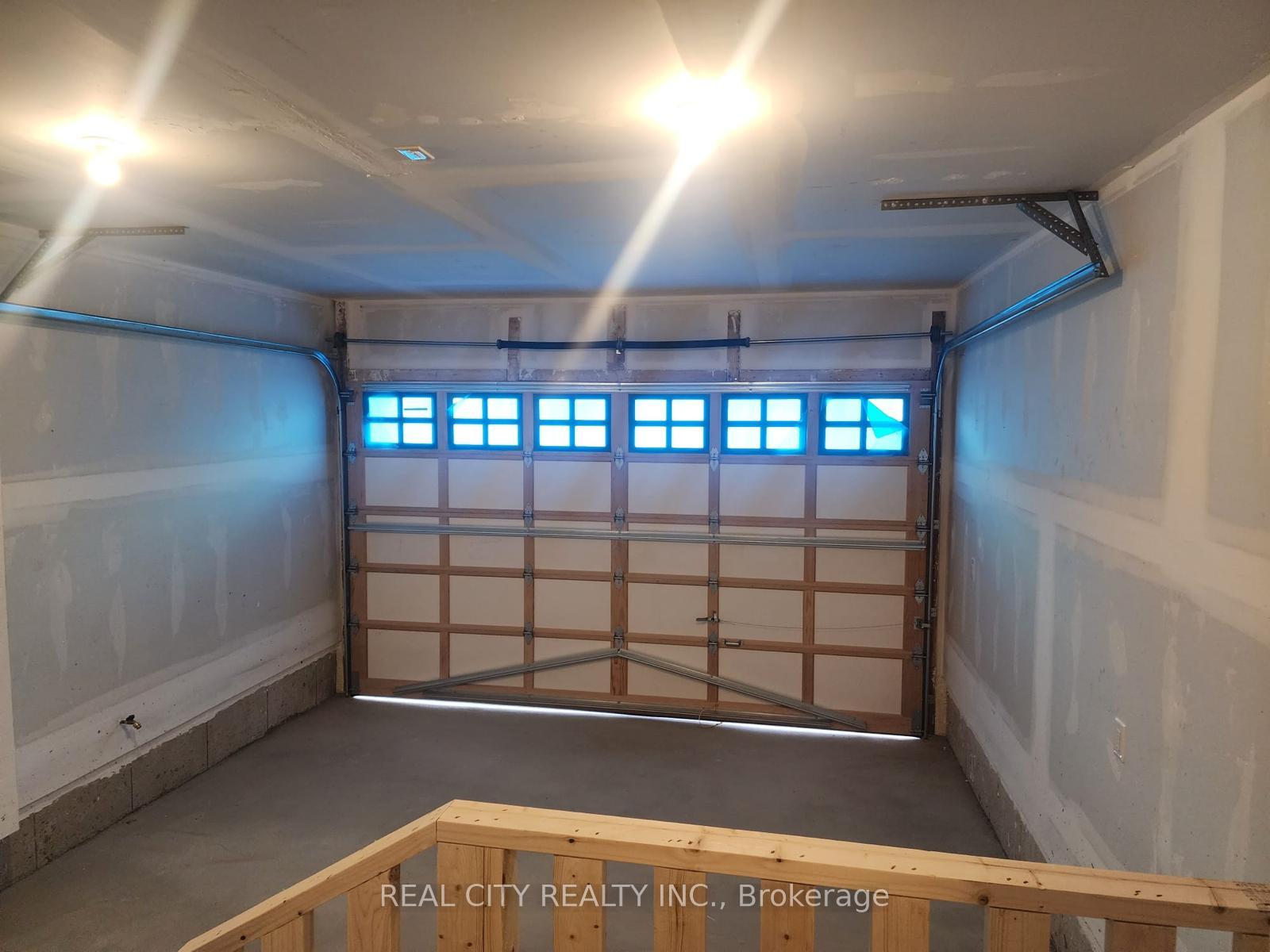 Photo 8 of Unit UPPER, 110 Palace Street, Thorold, Thorold Downtown — HOMEH